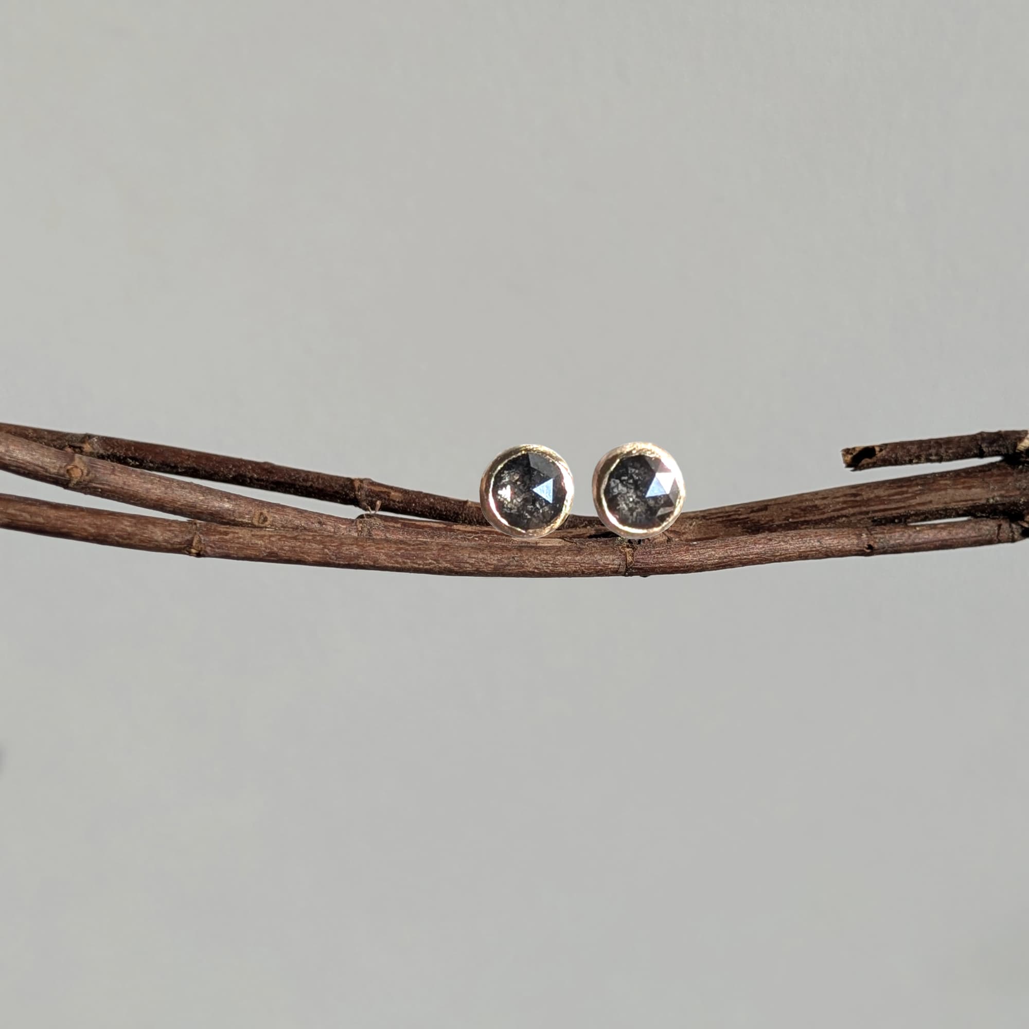 Peppery Diamond Gold Stud Earrings Handmade